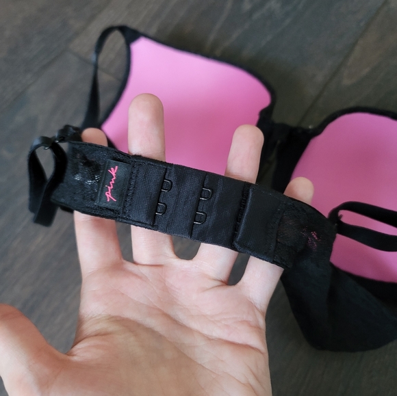VS Pink Push-Up Bra 32A (BLACK ONLY) - Picture 10 of 12